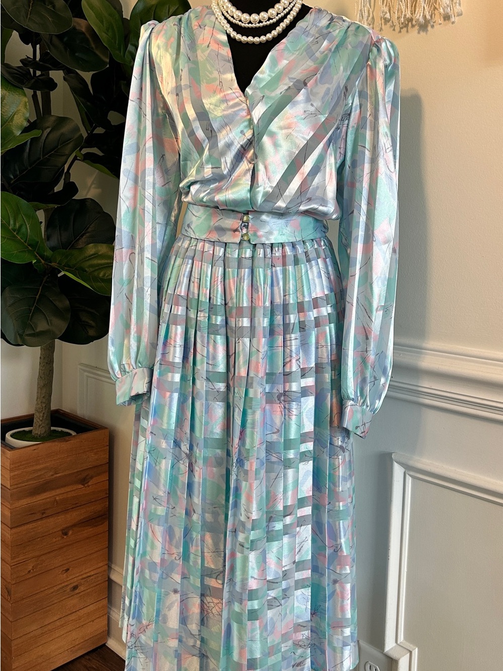 Vintage Lisa Michaels Pastel Abstract Pleated Midi Skirt - Mint Multi